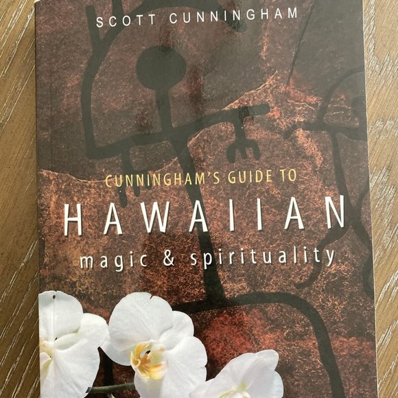 Other - Cunningham's Guide to Hawaiian Magic & Spiritualit